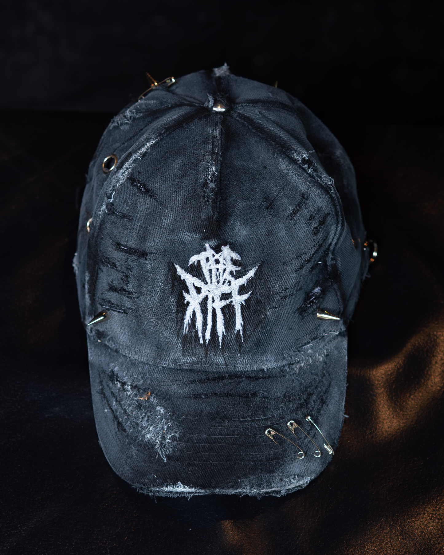 Riff x Rags: 'Shattered' Cap