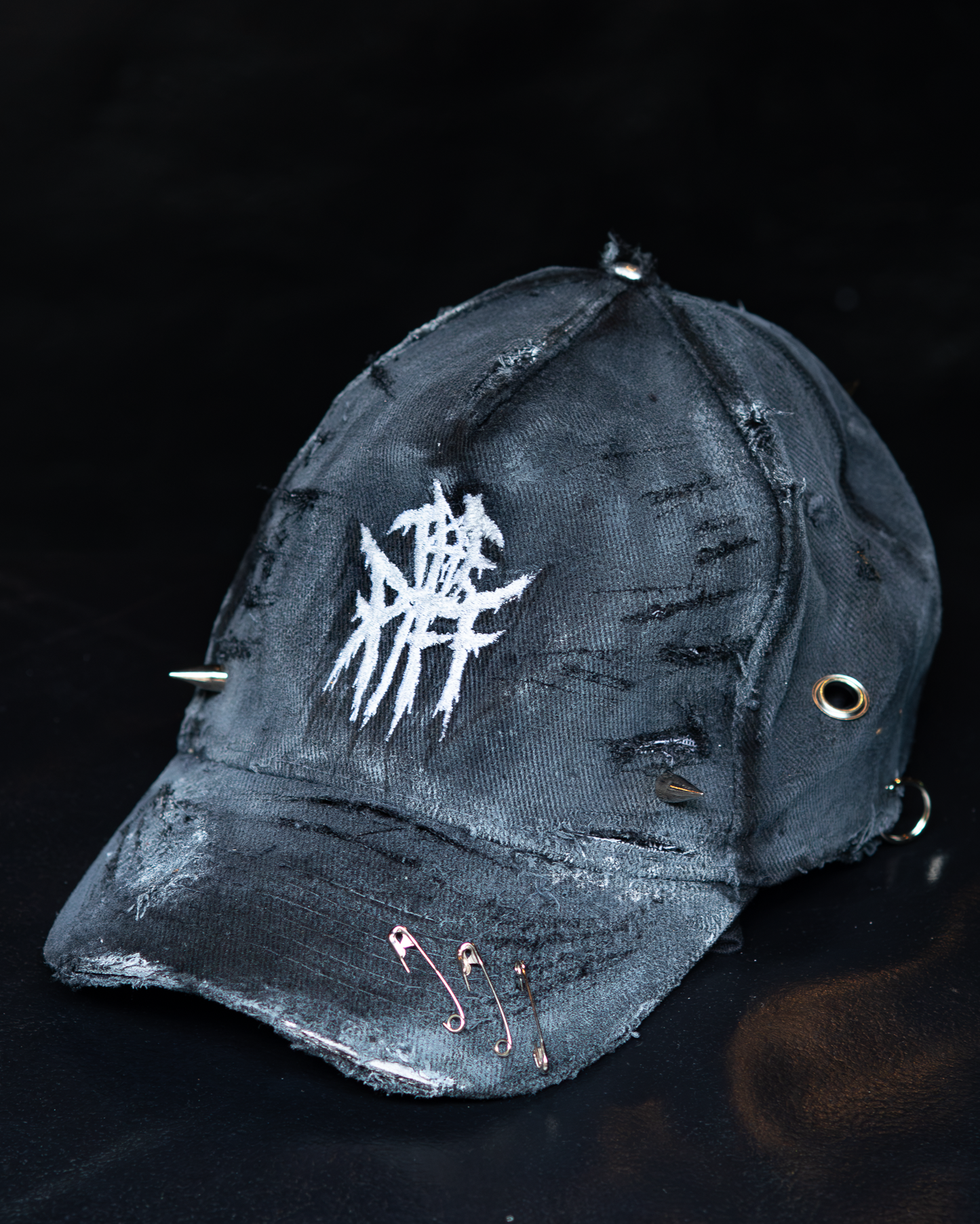 Riff x Rags: 'Shattered' Cap